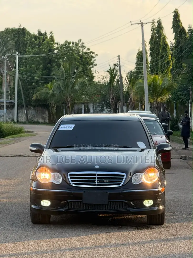 Mercedes-Benz C230 2007 Black