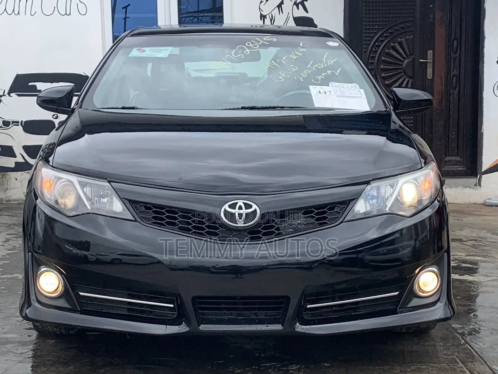 Toyota Camry SE V6 4dr Sedan (3.5L 6cyl 6A) 2012 Black