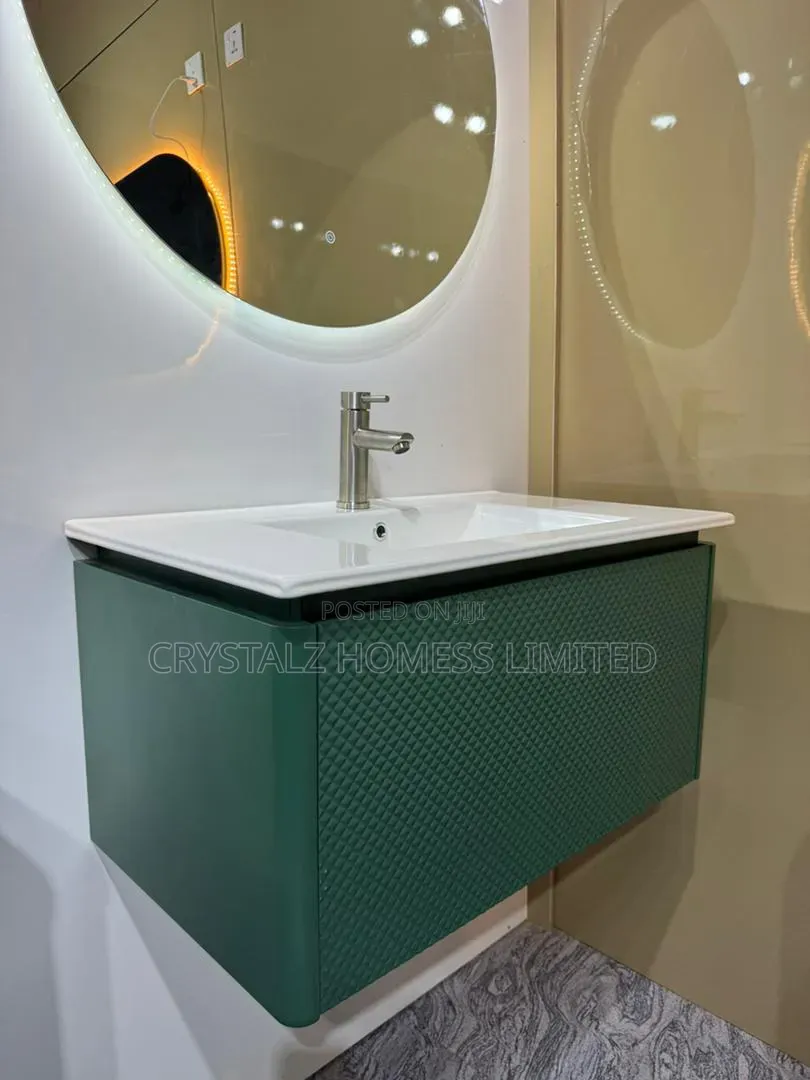Brand New 120cm Luxury Bathroom Vanity Cabinet With LED Mirror