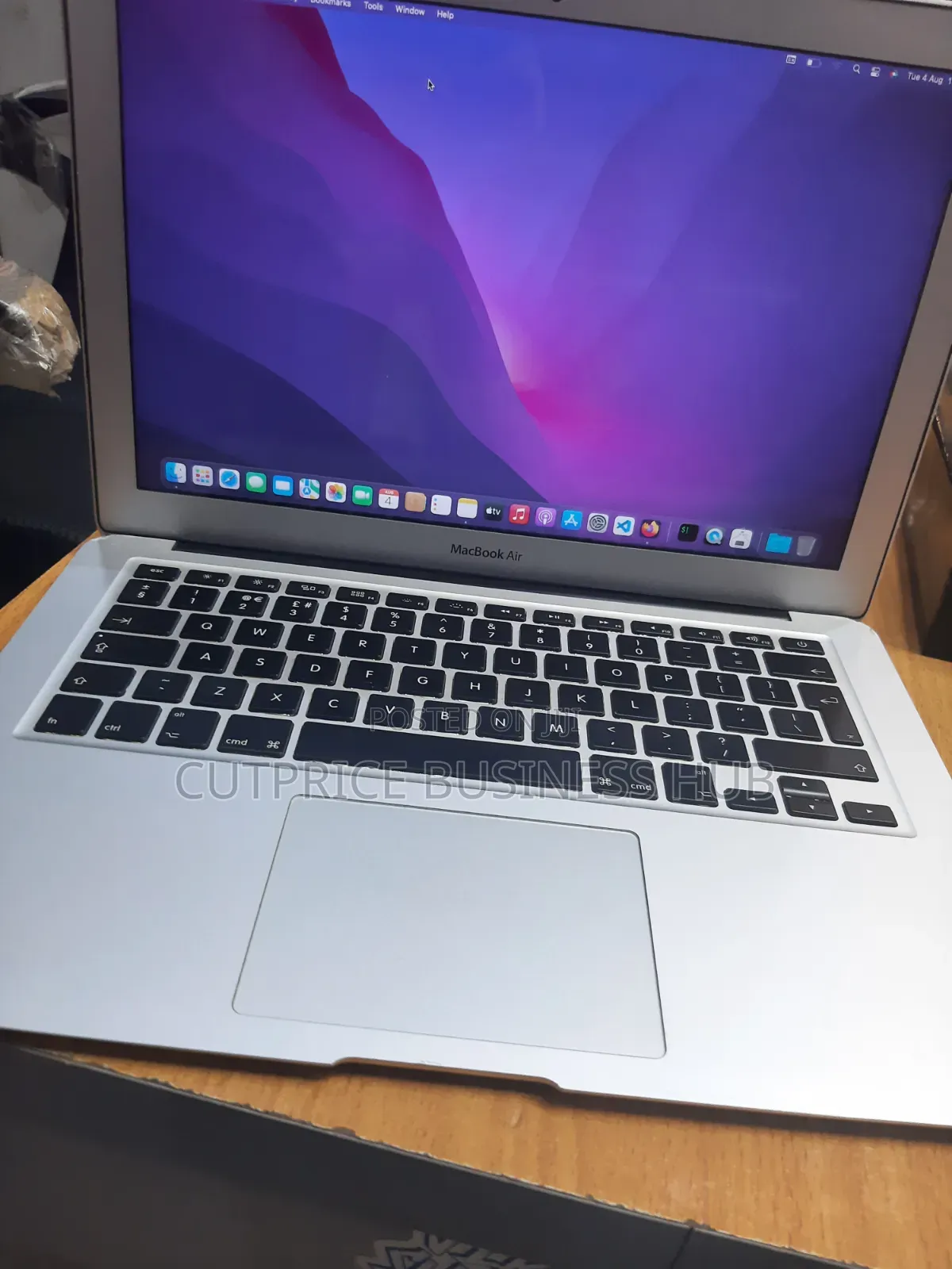 Laptop Apple MacBook Air 2015 8GB Intel Core i5 SSD 256GB