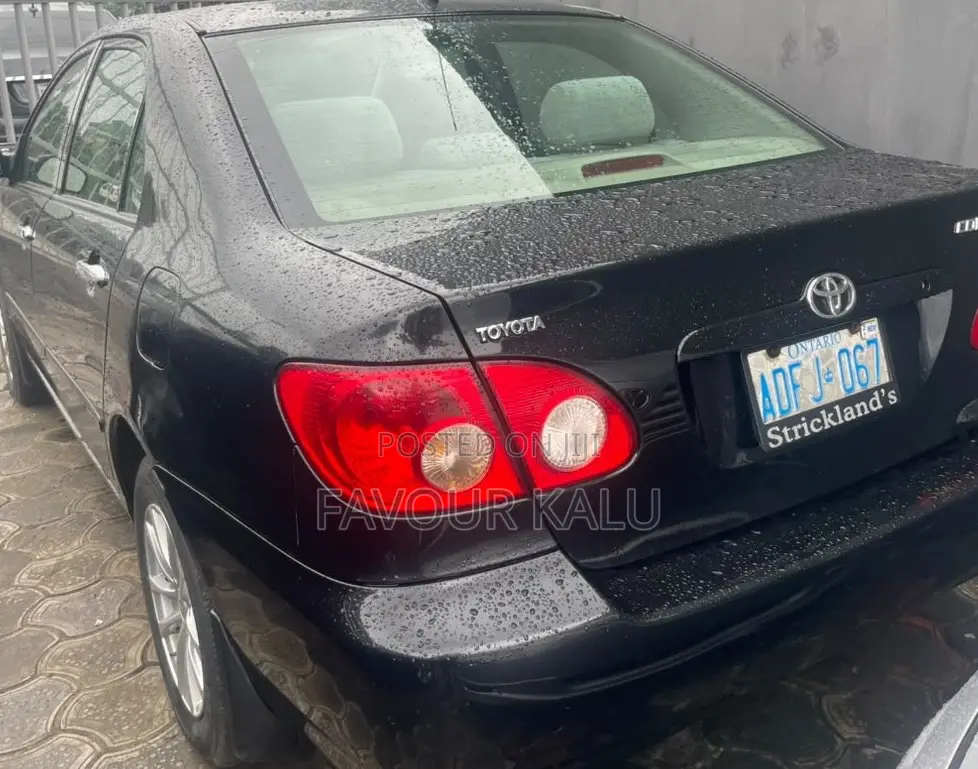Toyota Corolla 2006 Black