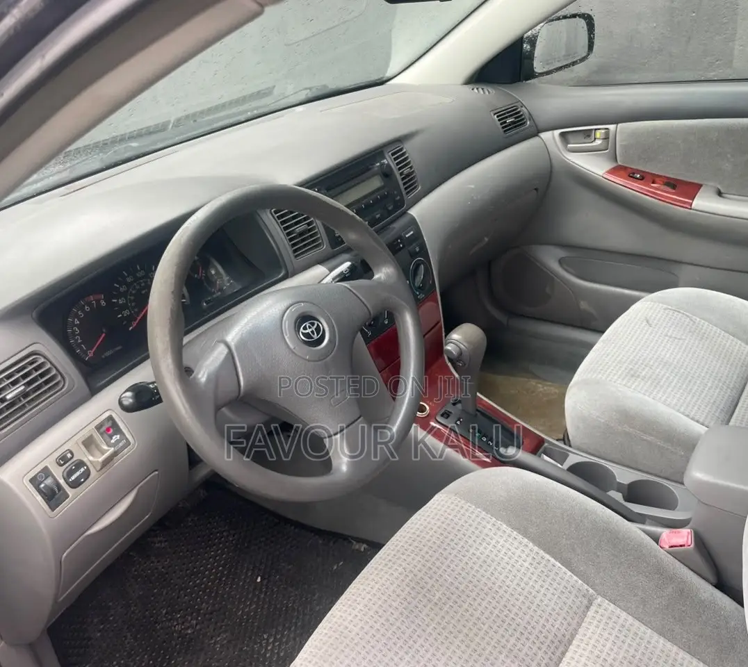 Toyota Corolla 2006 Black
