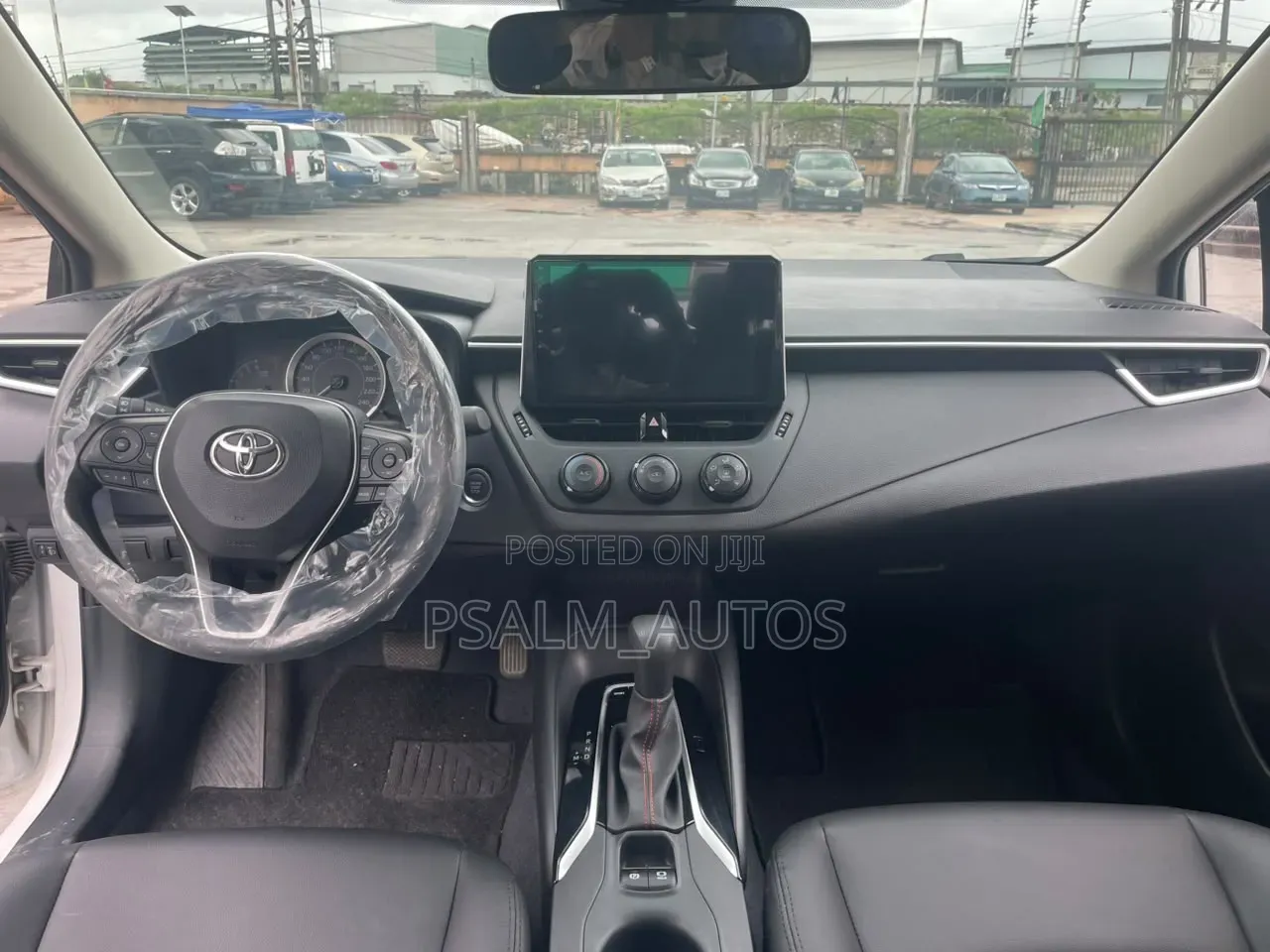 Toyota Corolla 2023 White