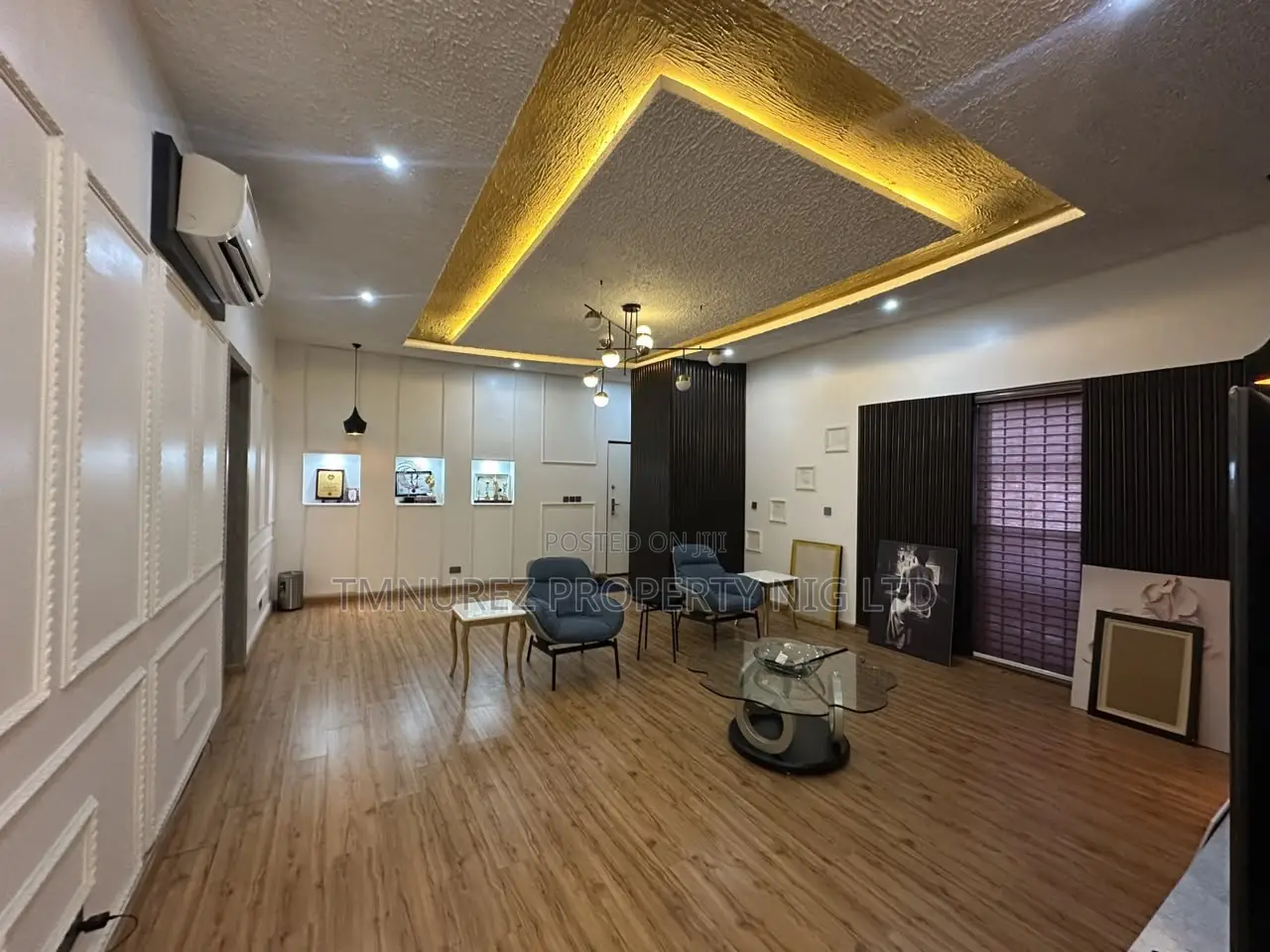 2bdrm Apartment in Lekki Phase 1 for rent