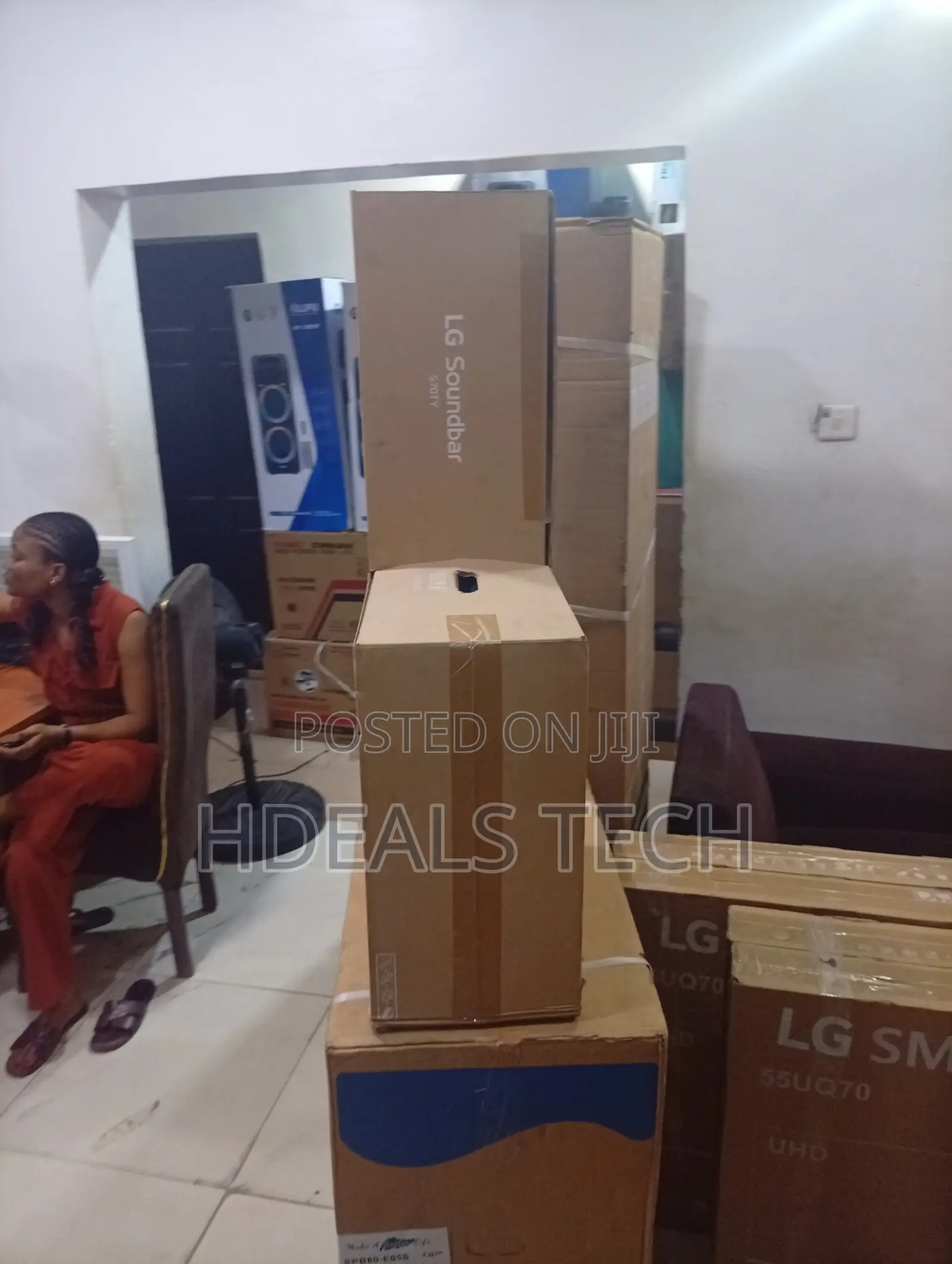 LG Bluetooth Soundbar 400W Max Power