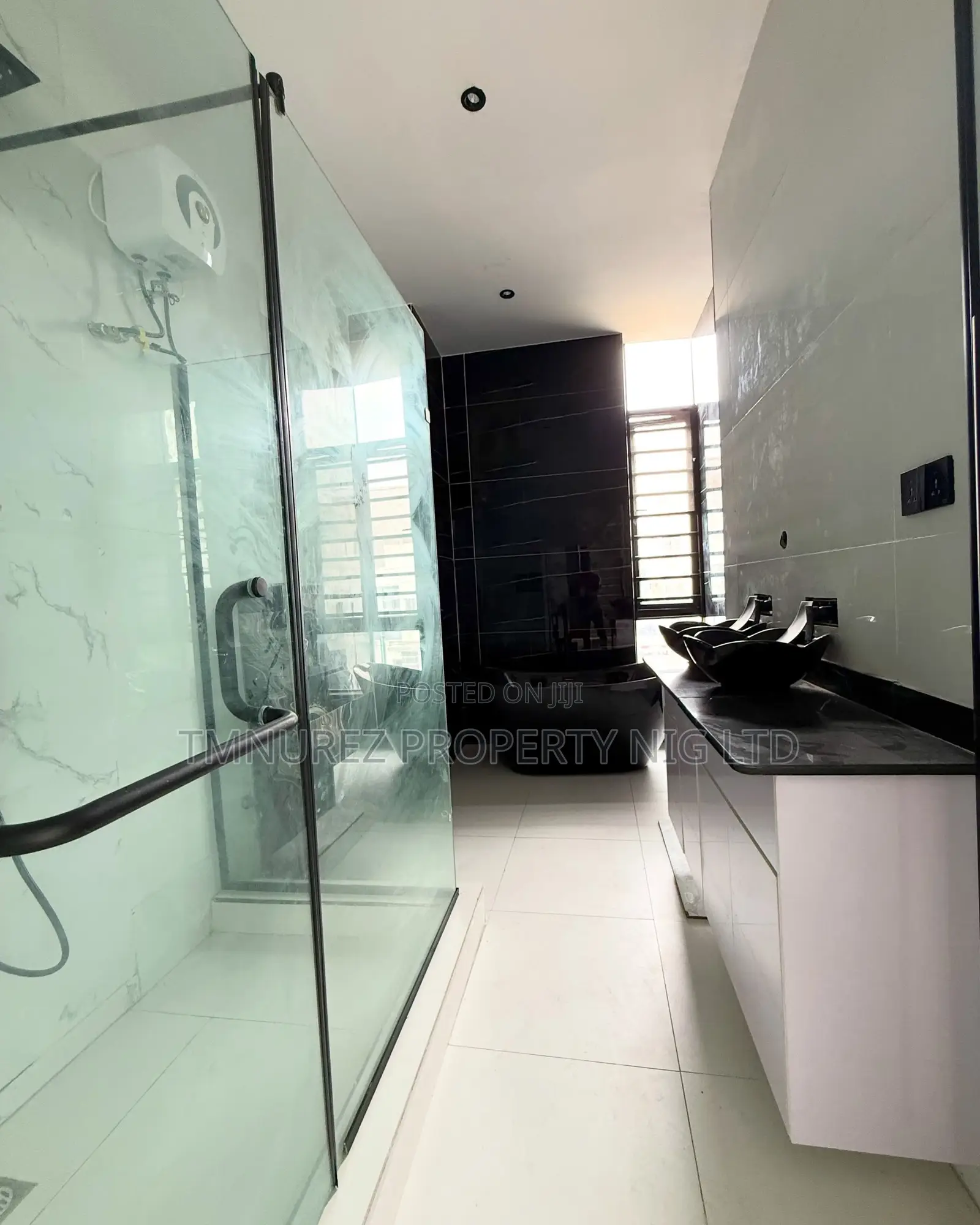4bdrm Duplex in Ikota for rent