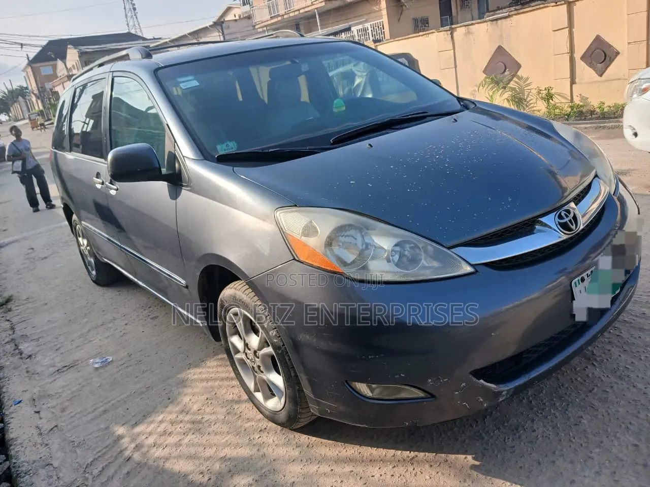 Toyota Sienna XLE Limited AWD 2006 Gray