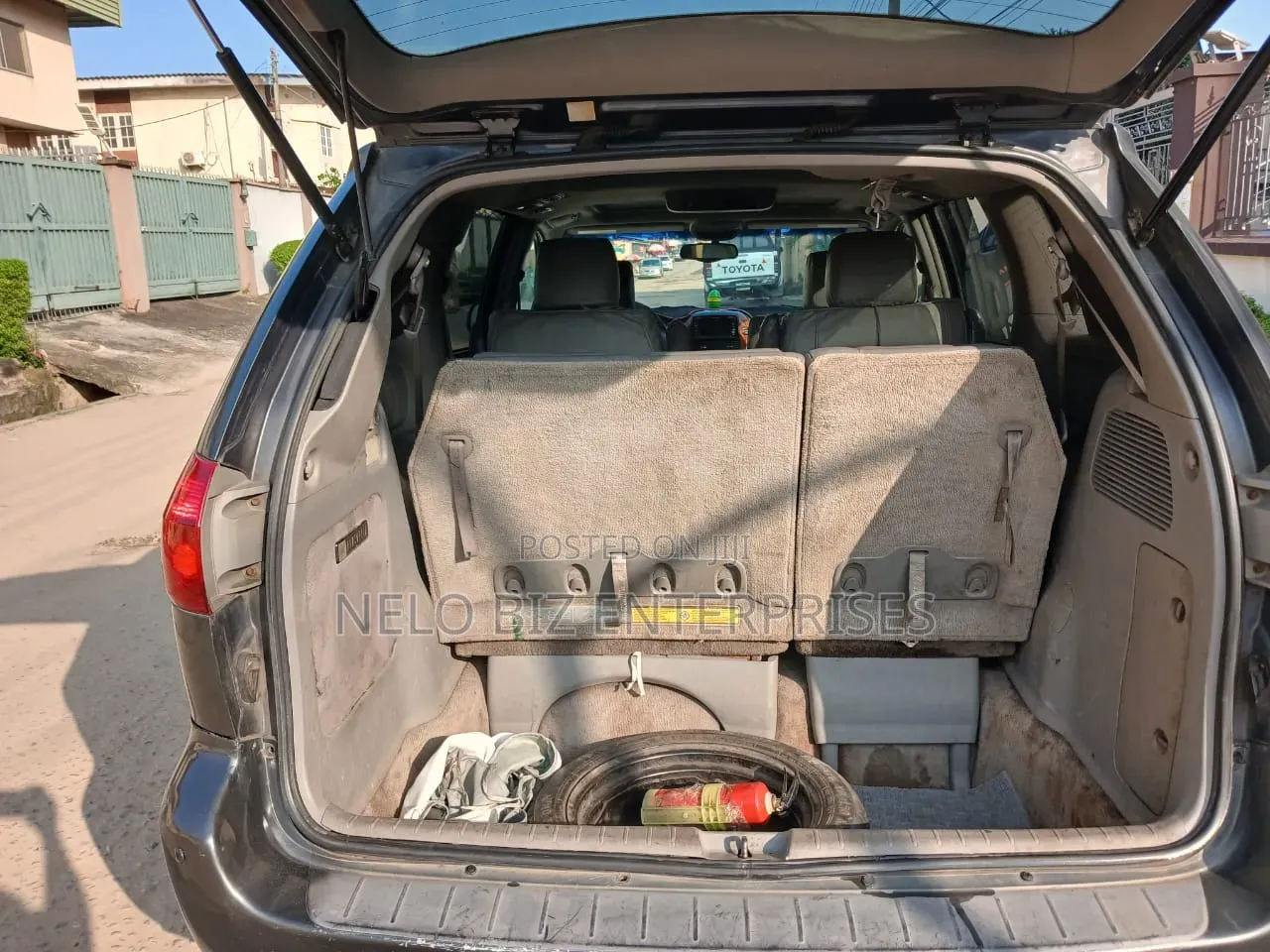 Toyota Sienna XLE Limited AWD 2006 Gray