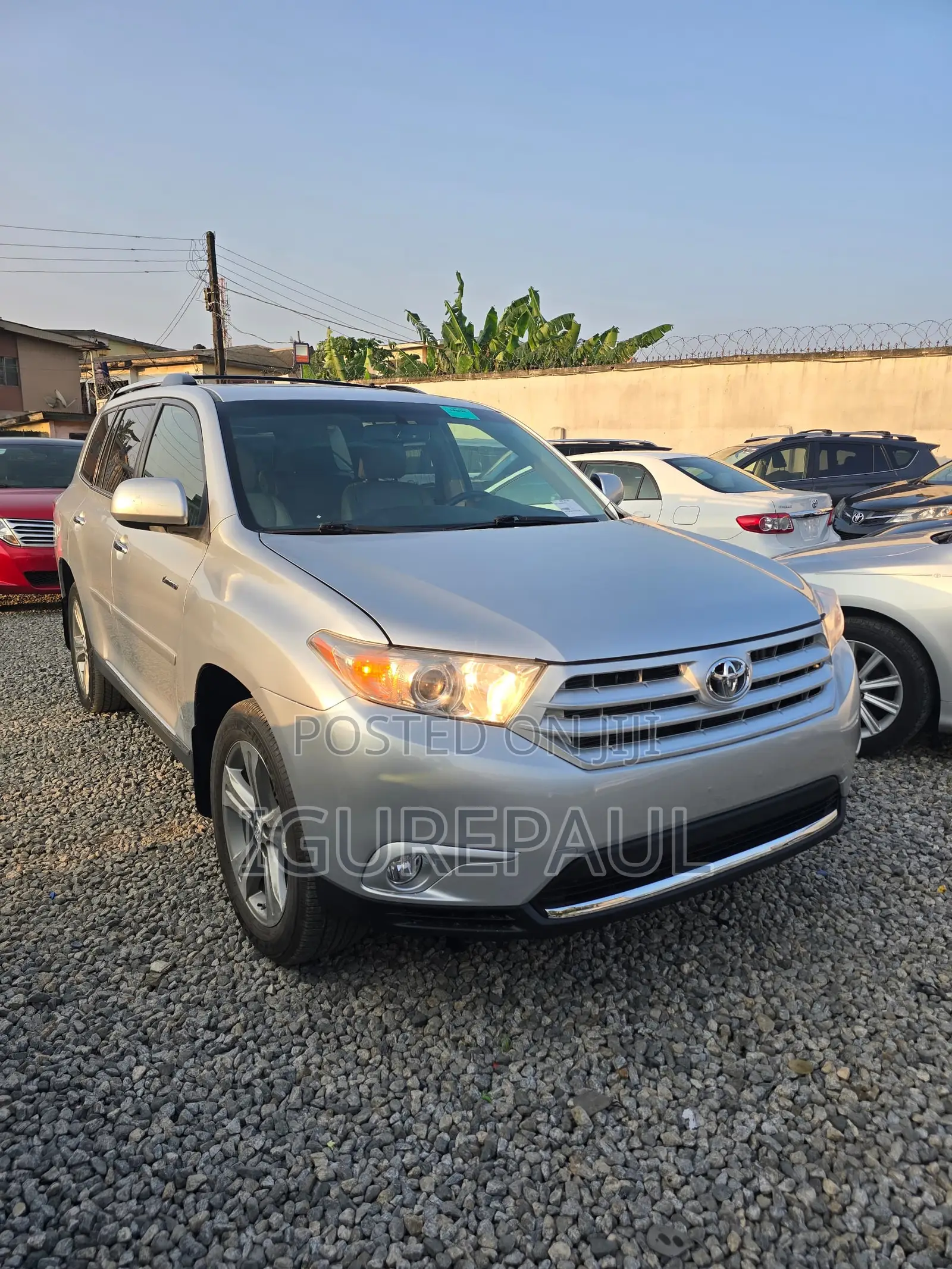 Toyota Highlander SE 2012 Silver