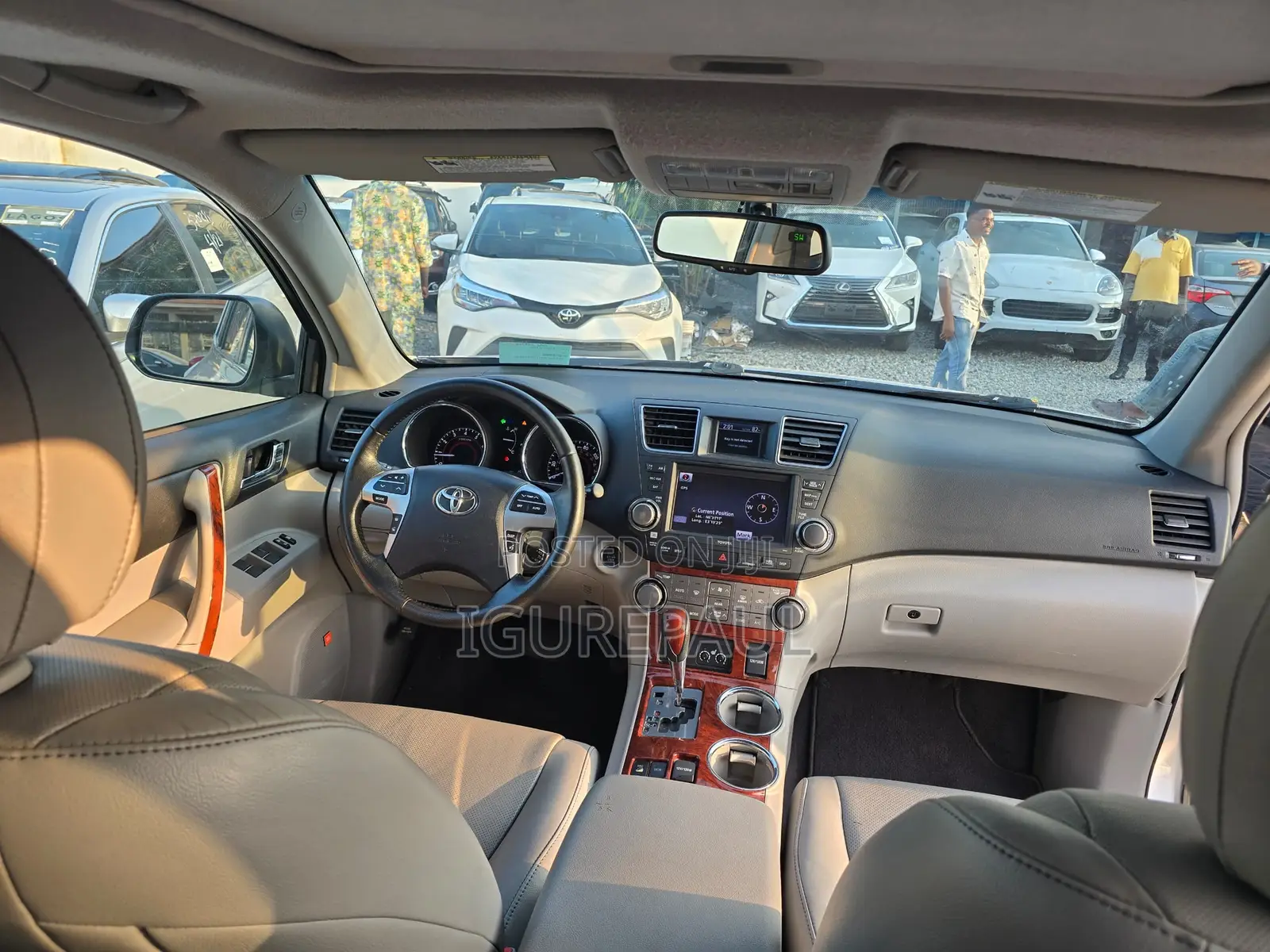 Toyota Highlander SE 2012 Silver