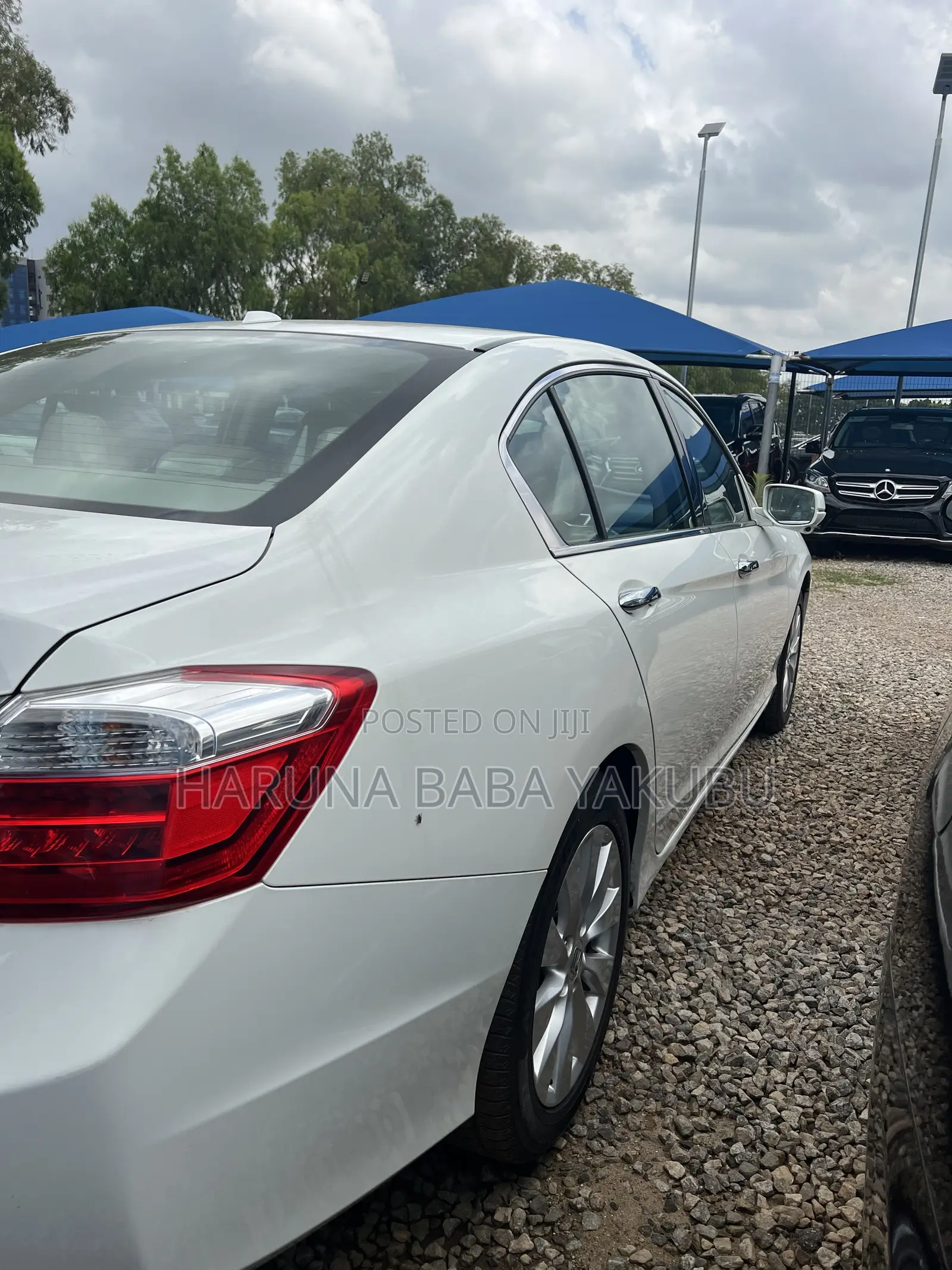 Honda Accord EX-L V-6 4dr Sedan FWD (3.5L 6cyl 6A) 2013 White