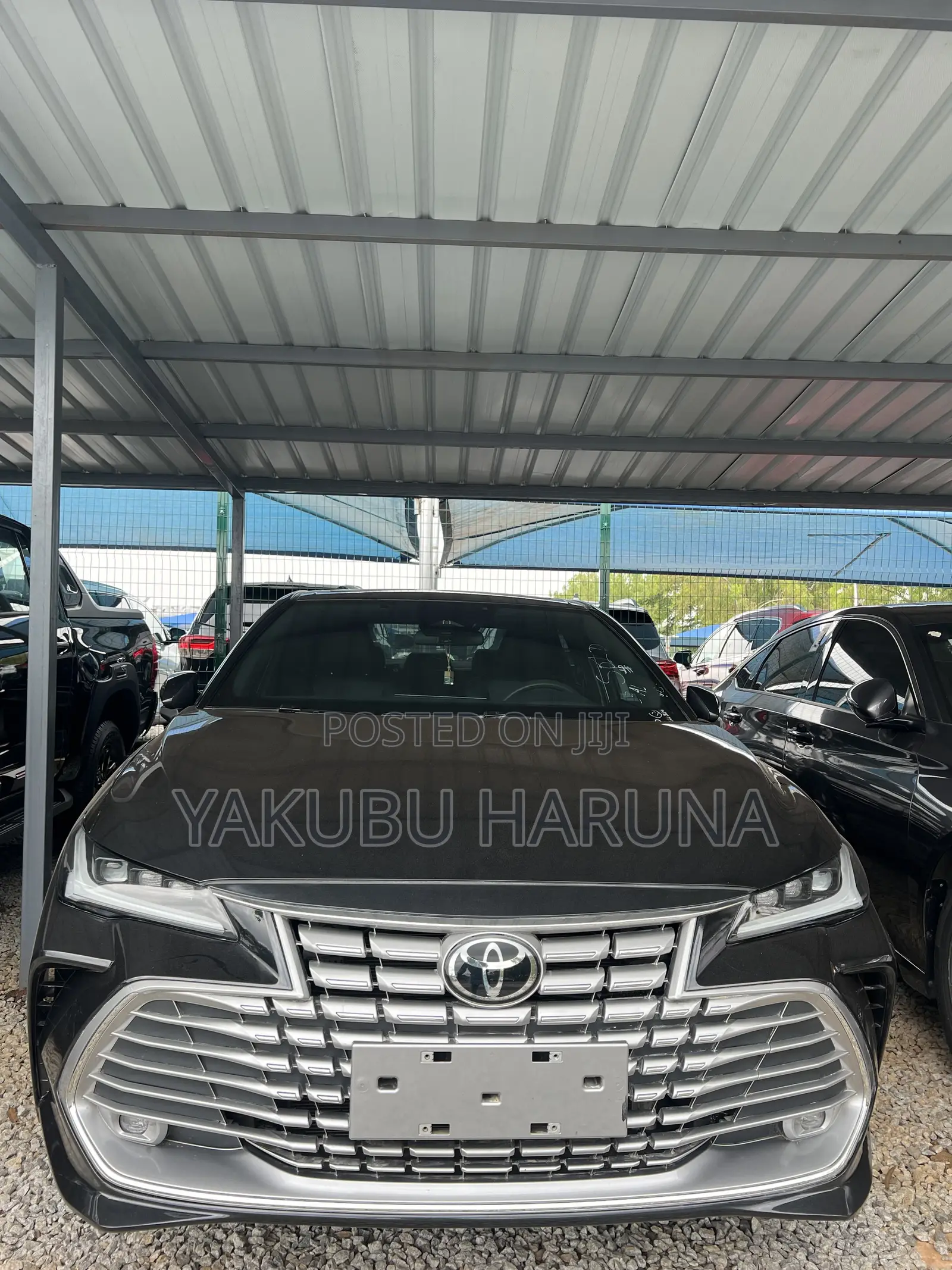 Toyota Avalon 2025 Black