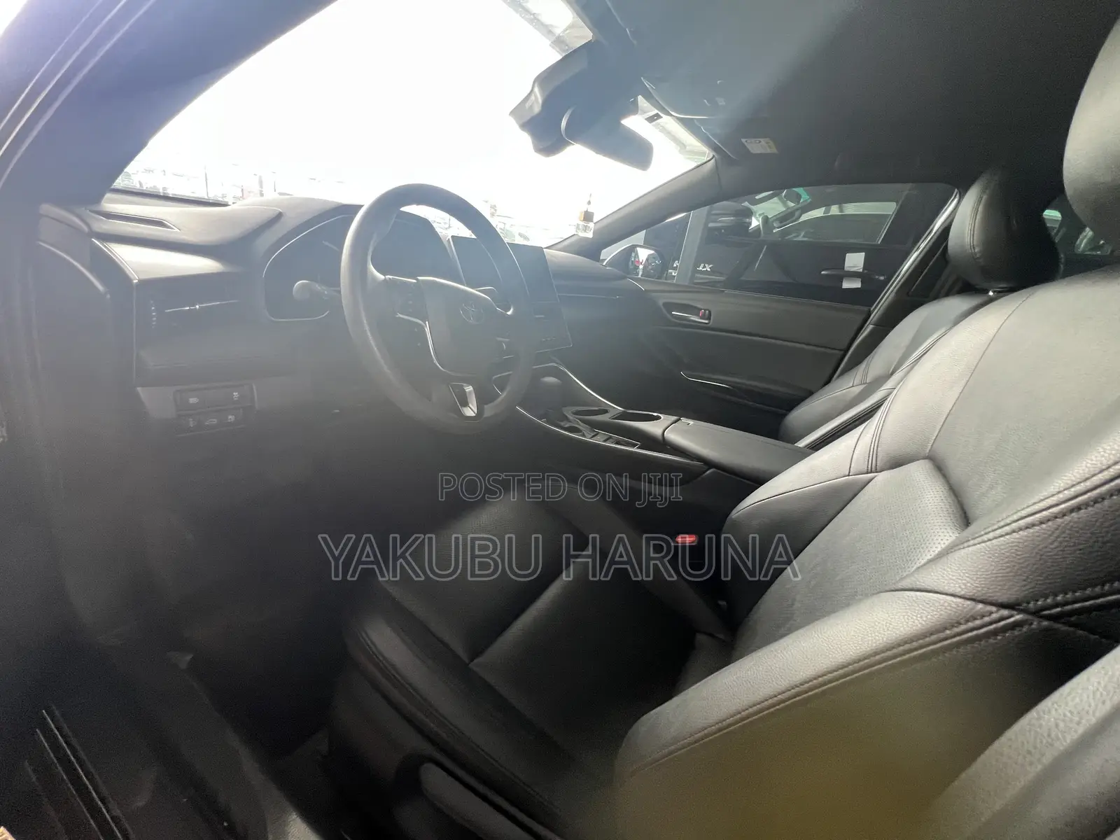Toyota Avalon 2025 Black