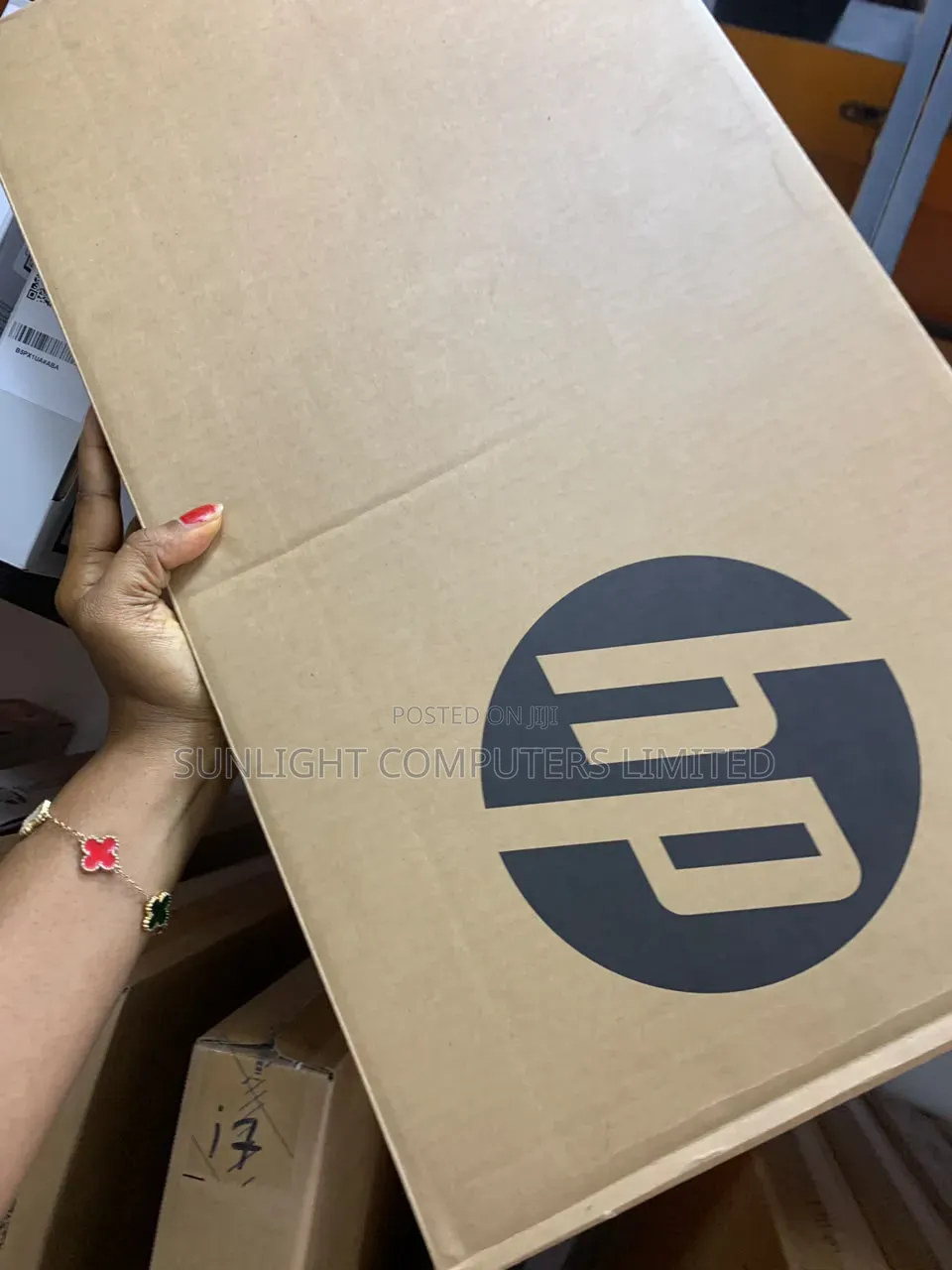 New Laptop HP 15-da3007nia 8GB Intel Core Ultra 5 SSD 512GB