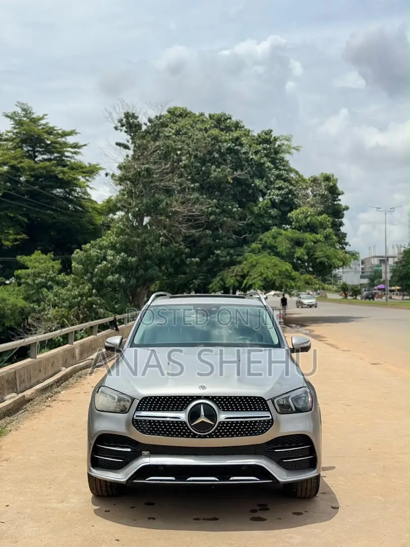 Mercedes-Benz GLE-Class GLE 350 4MATIC 2021 Gold
