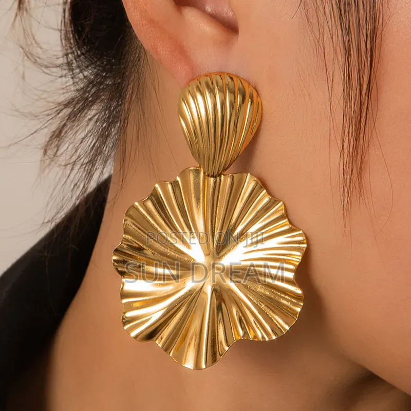 Golden Stainless Steel Woman Earrings