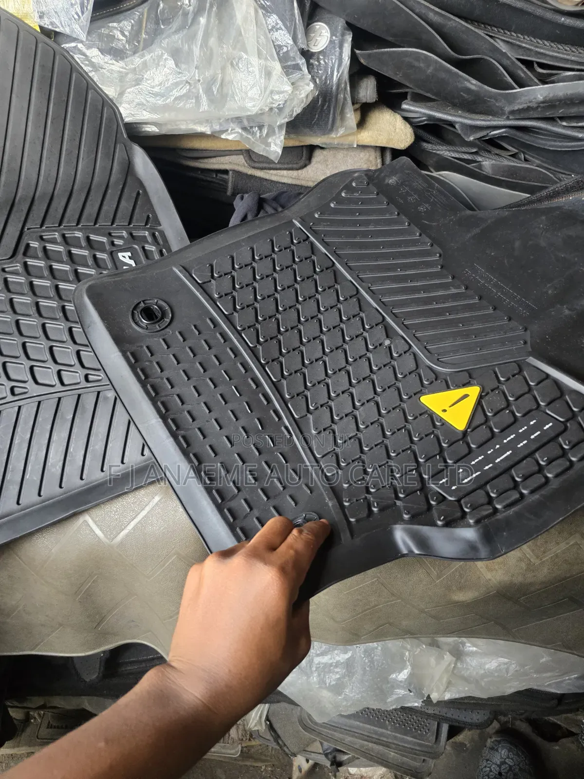 Corolla 2026 Follow Come Tokunbo Factory Fitted