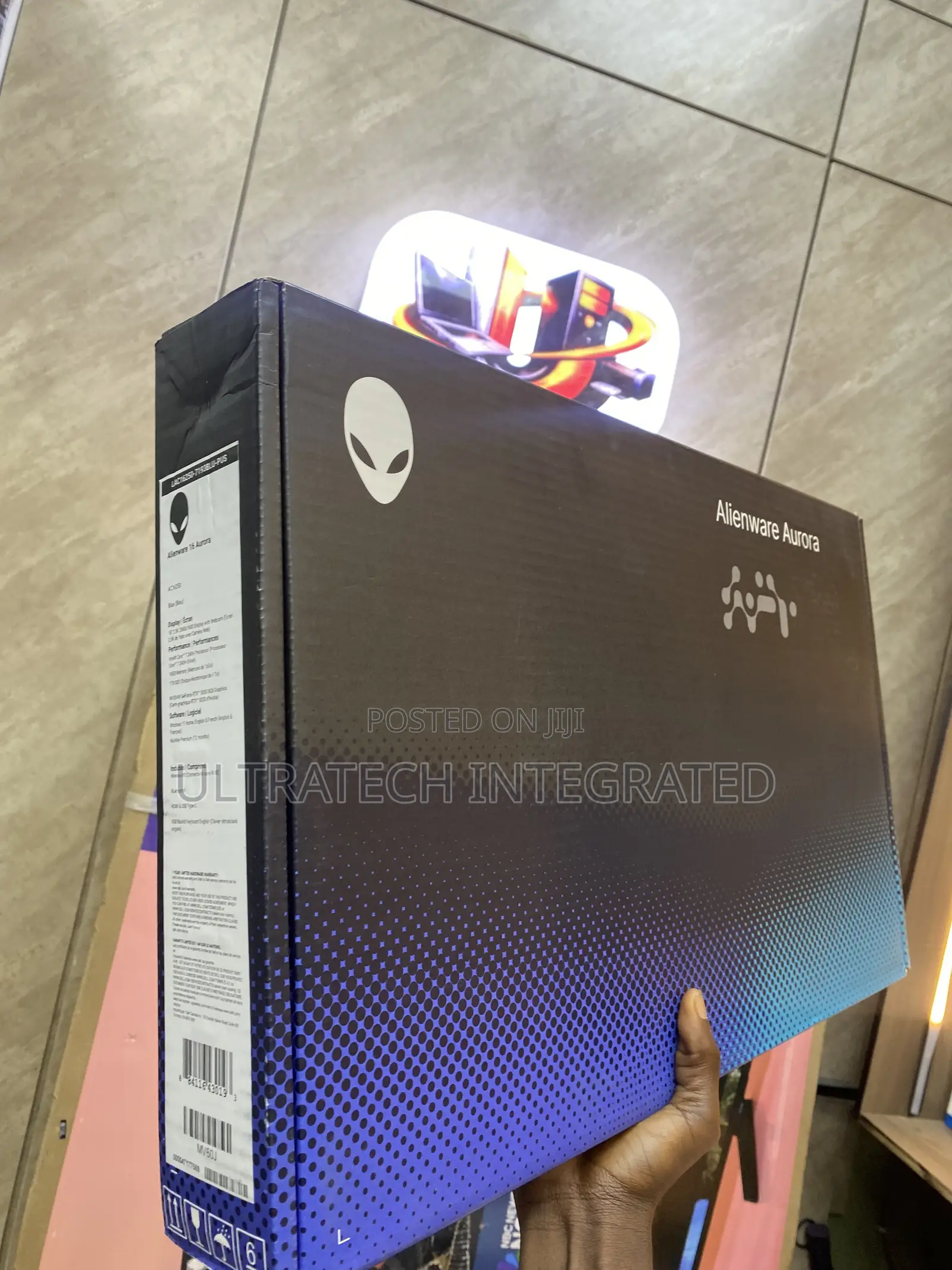 New Laptop Alienware 16 Aurora 16GB Intel Core 7 SSD 1T
