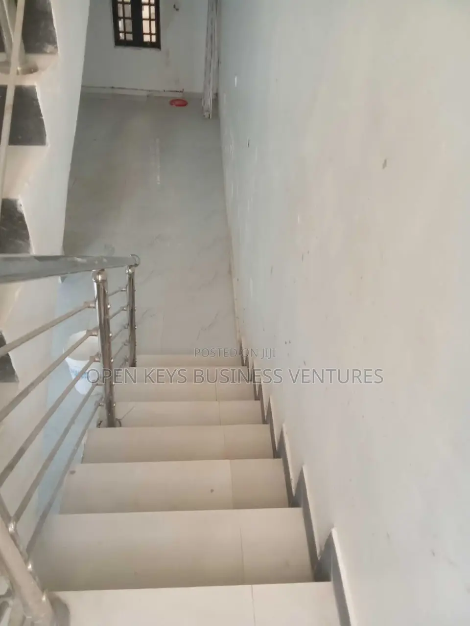 Furnished 3bdrm Duplex in Adeyi, Bodija for sale