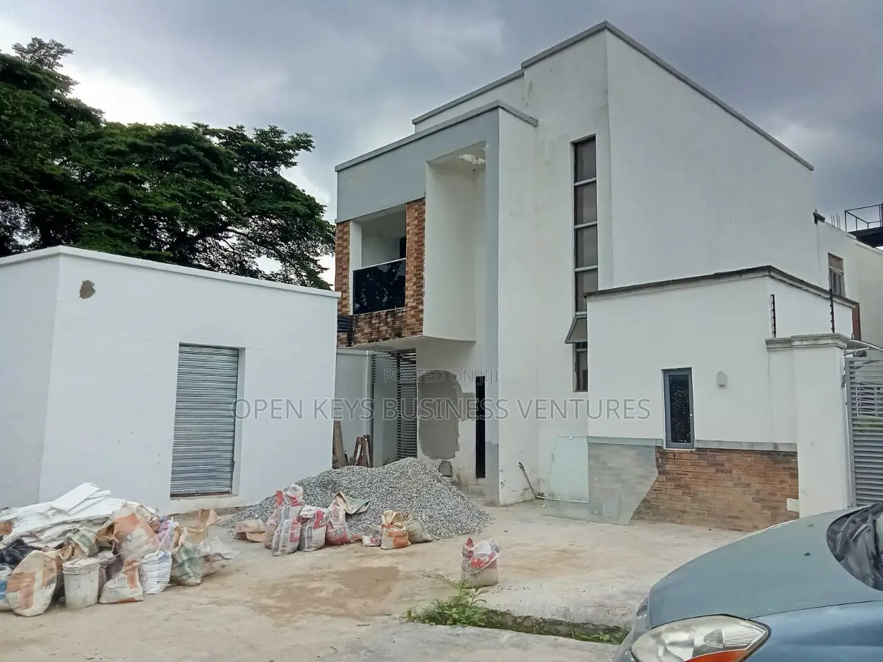 Furnished 3bdrm Duplex in Adeyi, Bodija for sale