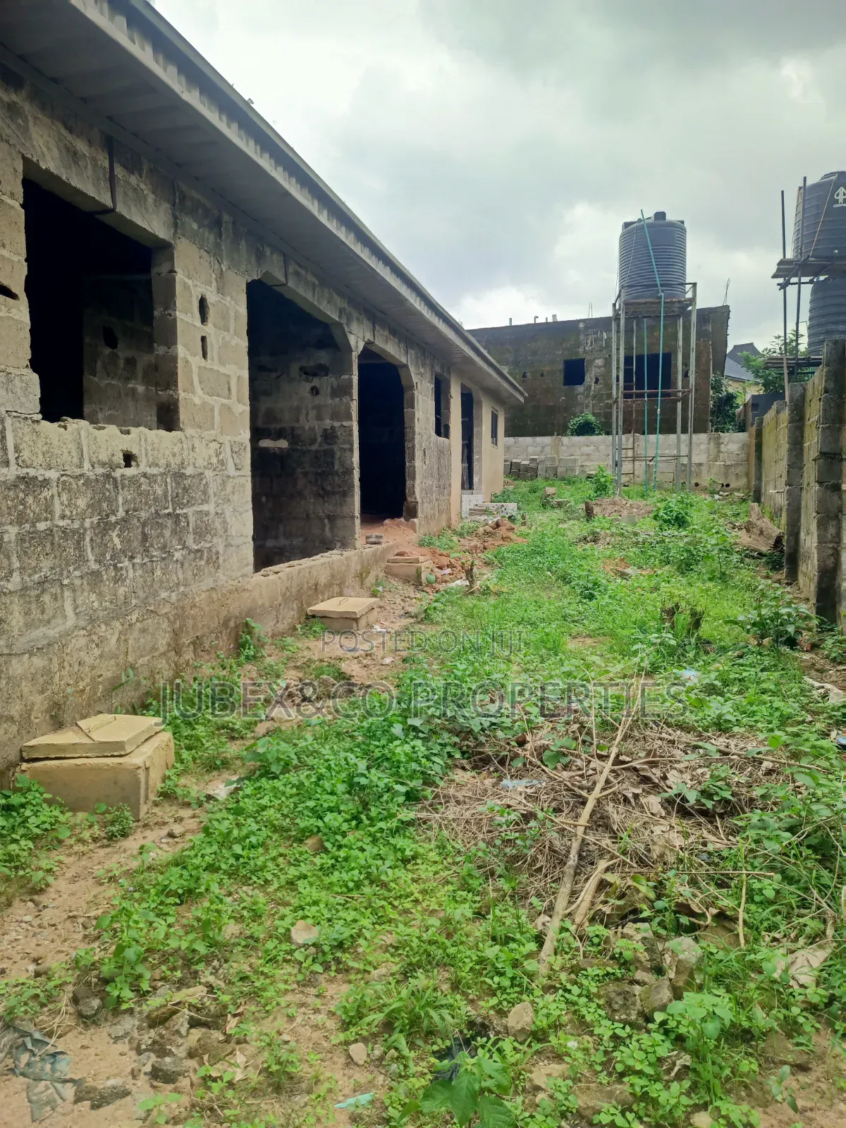 3bdrm Bungalow in Off Ikola Rd Olosun, Ado-Odo/Ota for sale