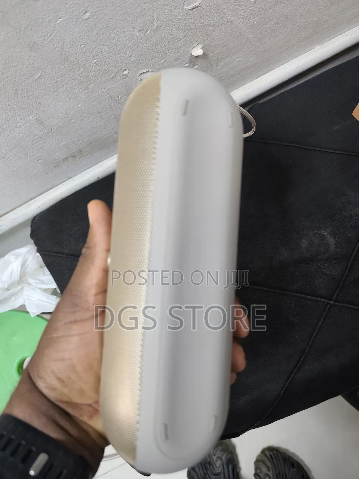 Used Apple Beats Pill Bluetooth Speaker