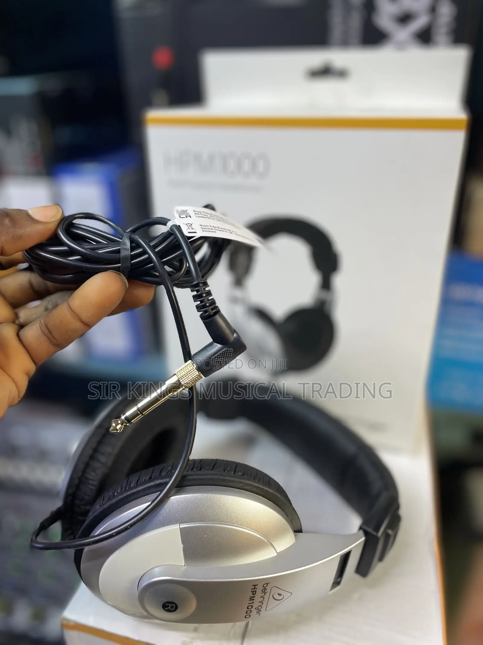Behringer HPM1000 Pure Sound Headphone