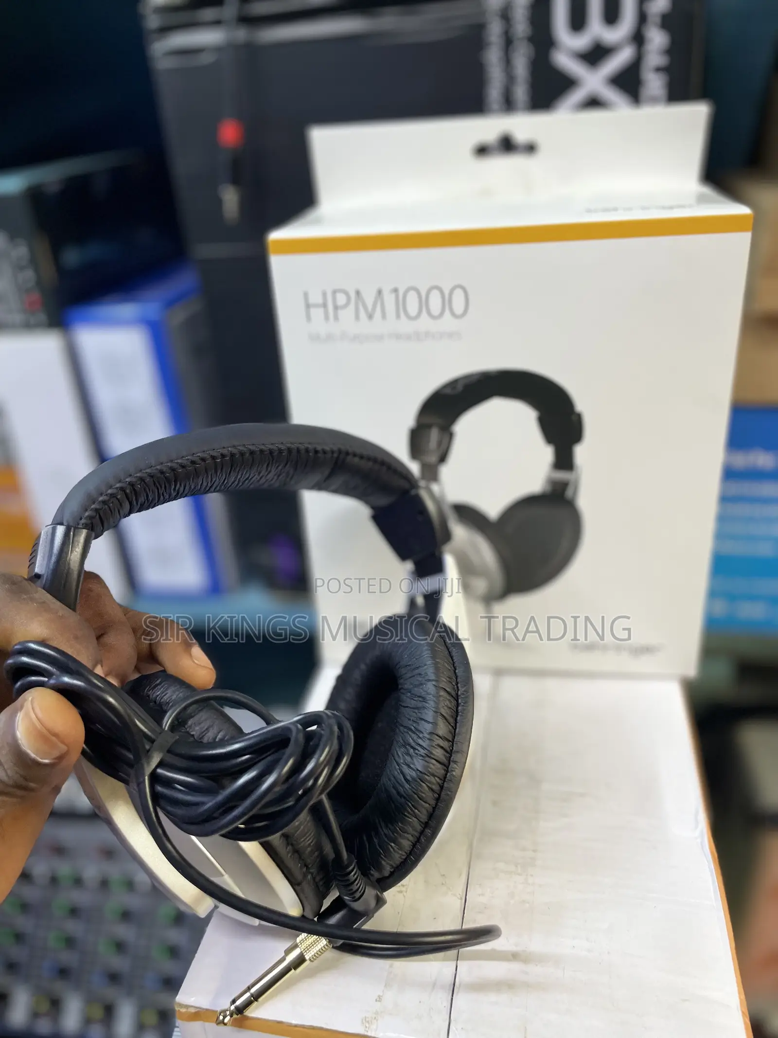 Behringer HPM1000 Pure Sound Headphone