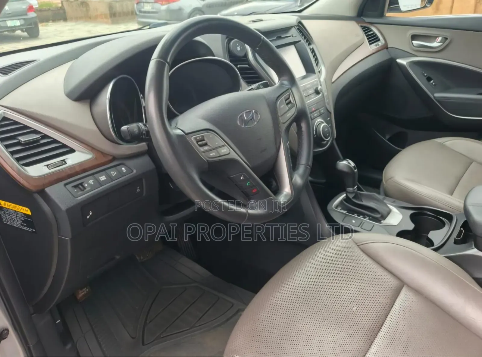 Hyundai Santa Fe 2018 Silver