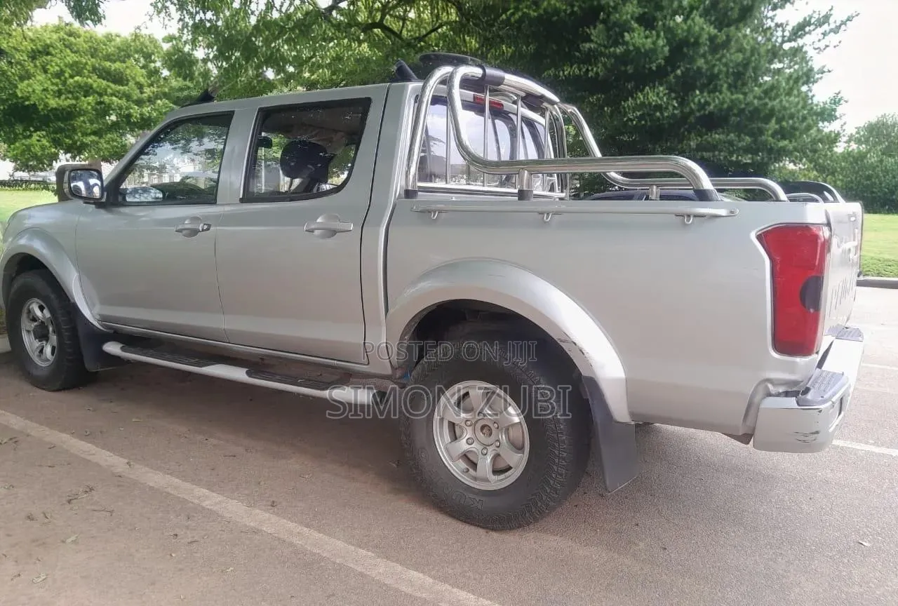 Peugeot Landtrek 2022 Silver