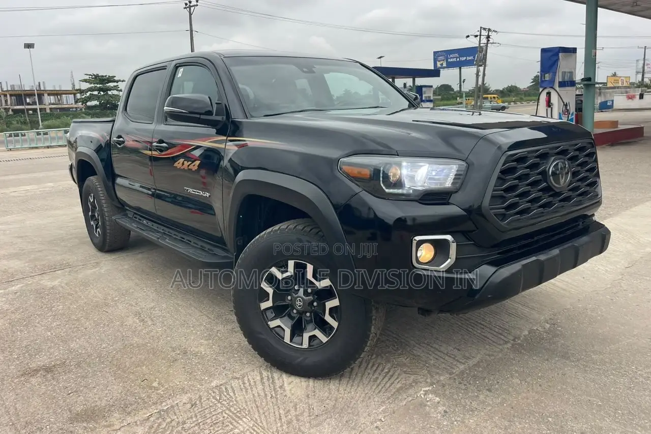 Toyota Tacoma Limited Double Cab 5' Bed V6 AT 2023 Green