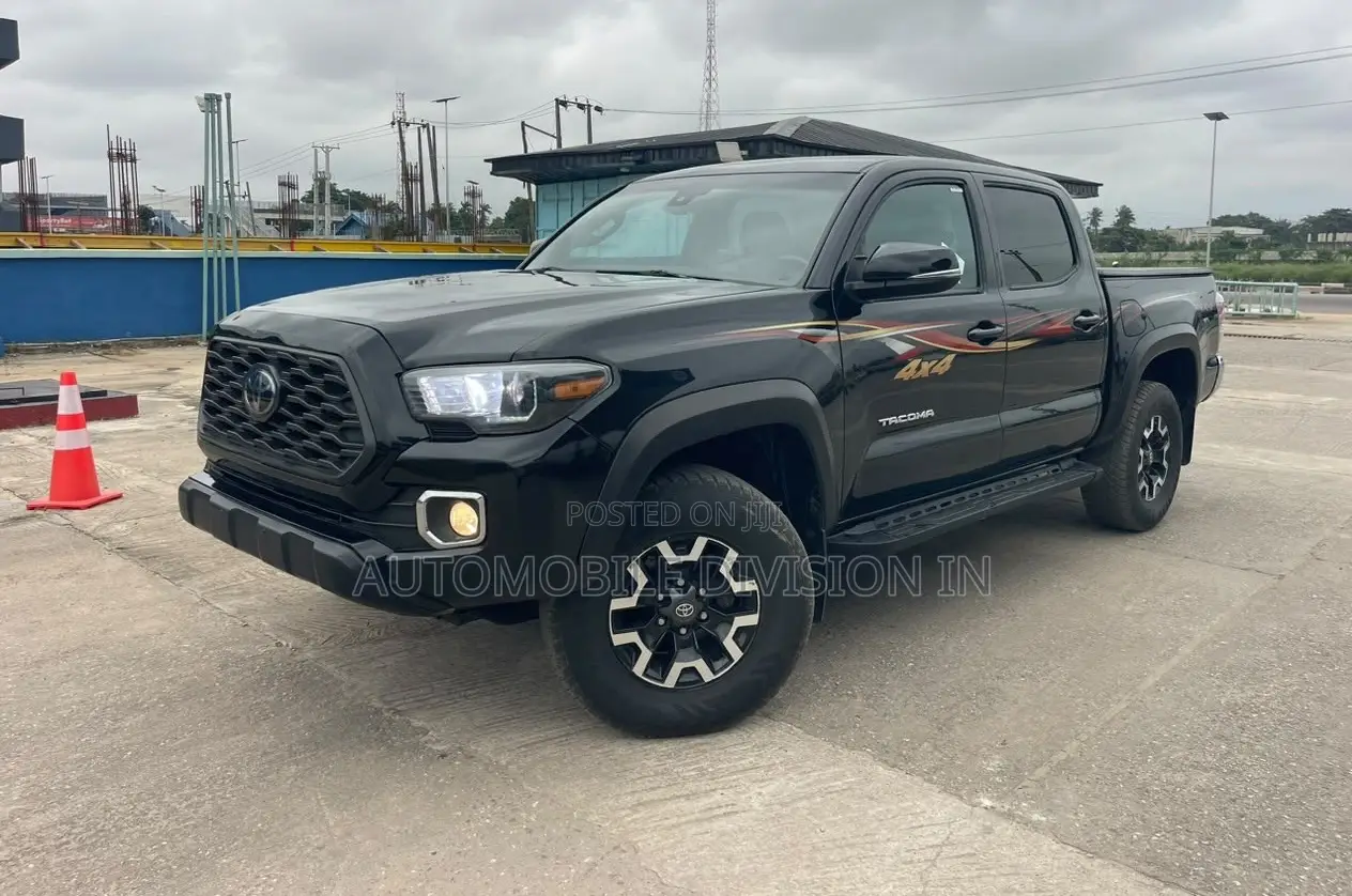 Toyota Tacoma Limited Double Cab 5' Bed V6 AT 2023 Green