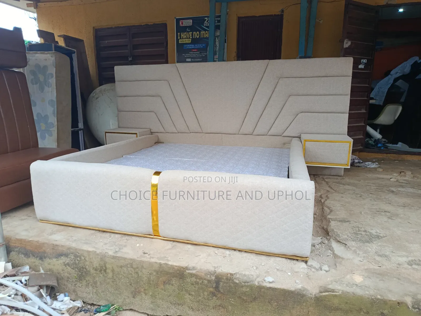Bed  6*6b Bed  Lovely 