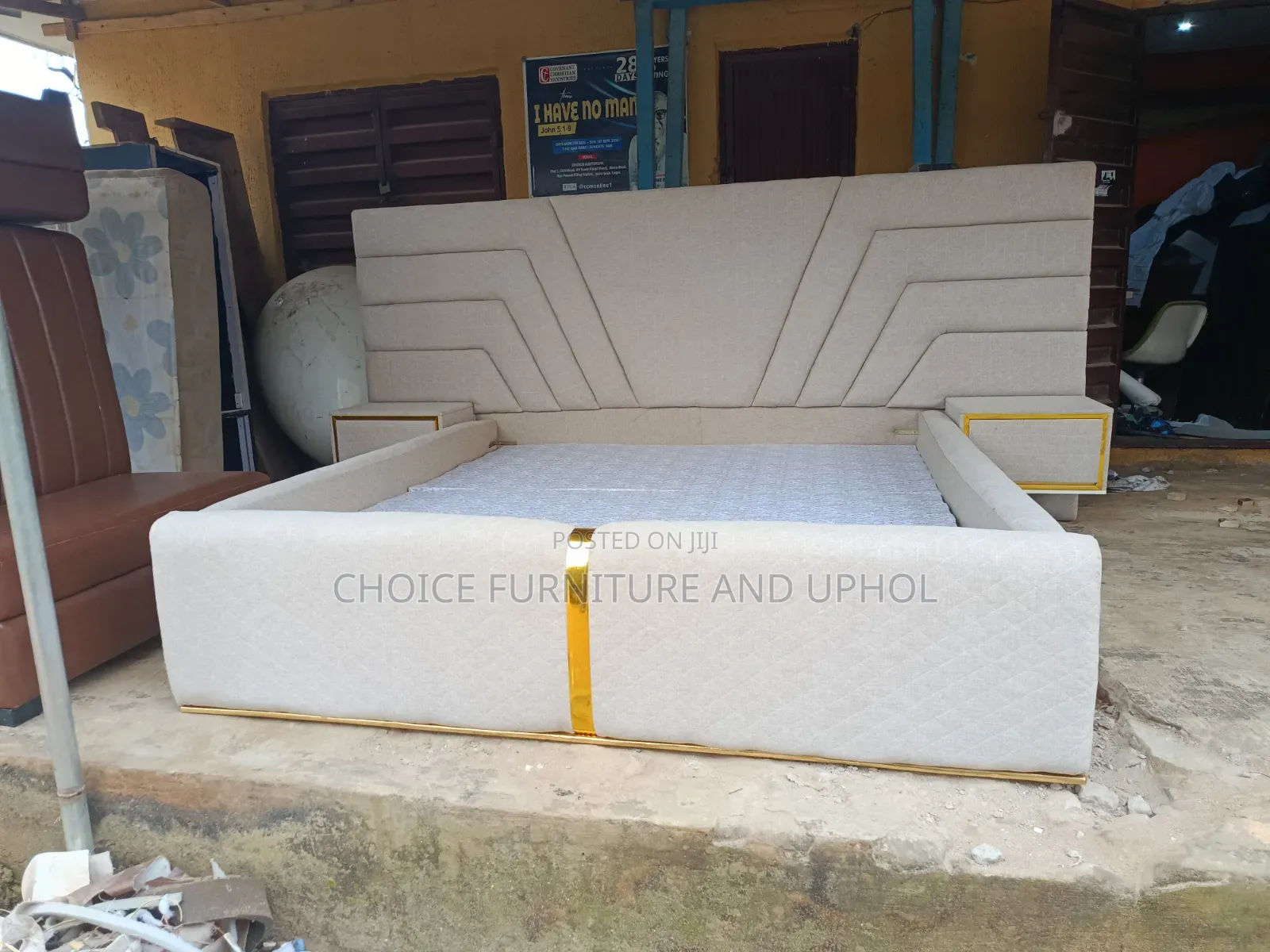 Bed  6*6b Bed  Lovely 