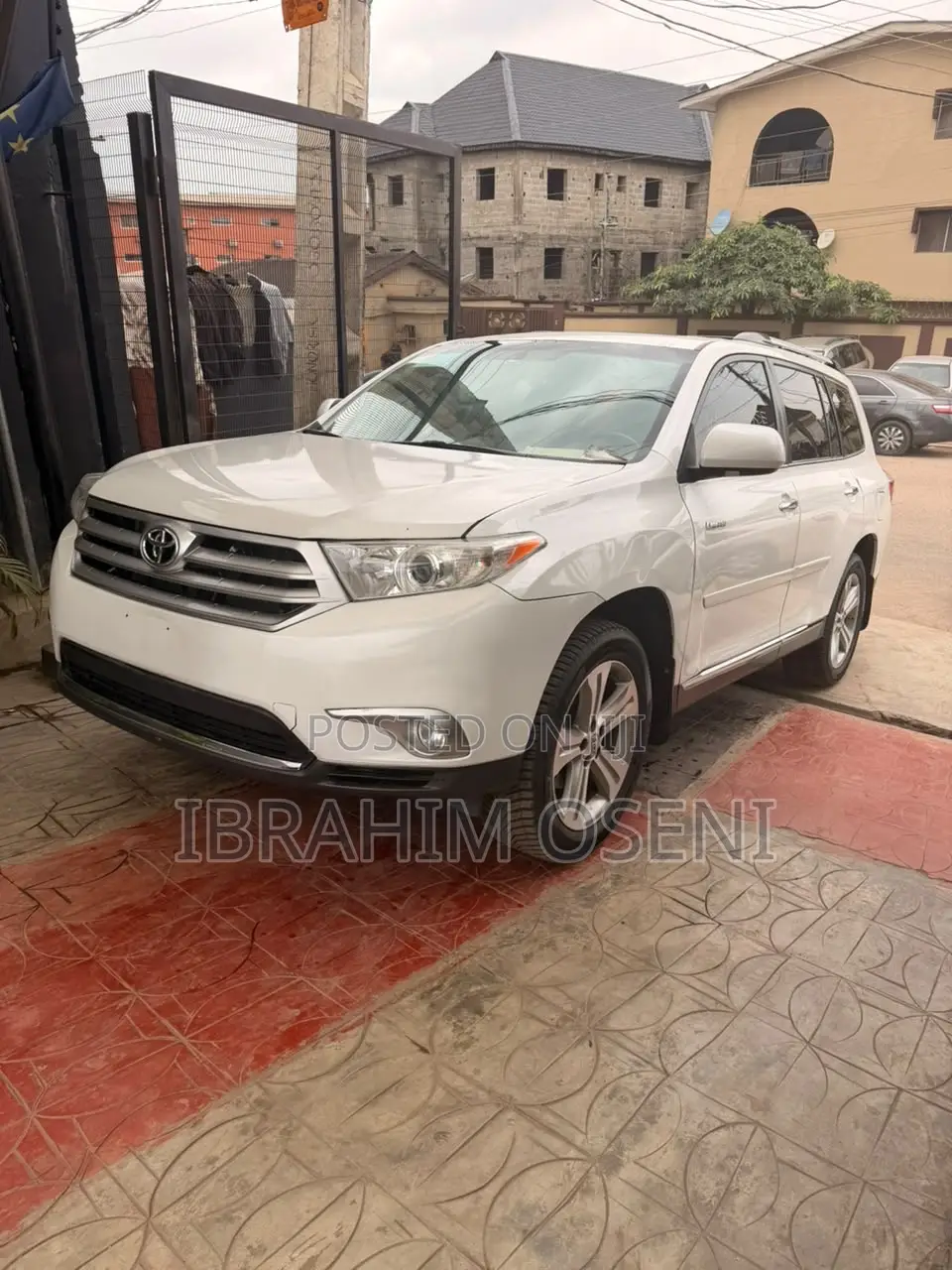 Toyota Highlander Limited 2011 White