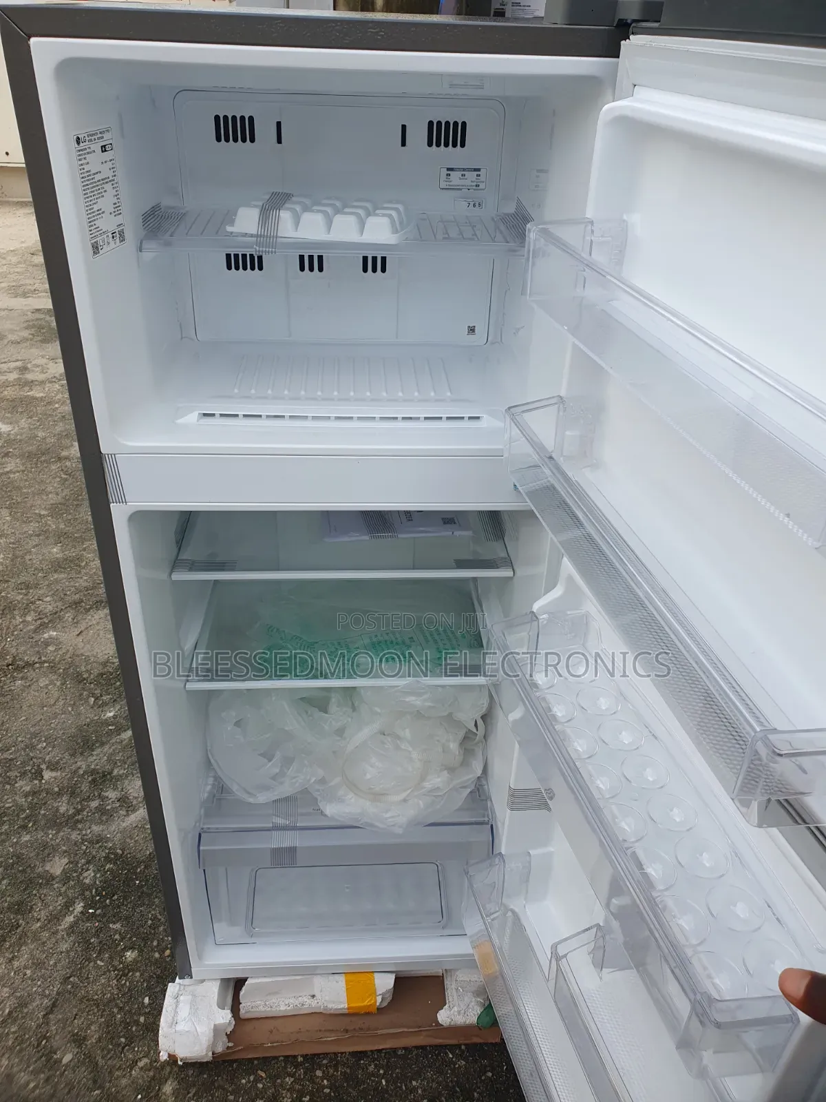 LG Inverter Standing Fridge With 10 Years Company Warranty