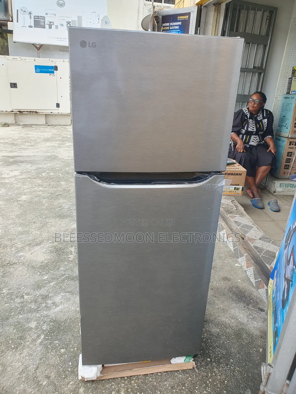 LG Inverter Standing Fridge With 10 Years Company Warranty