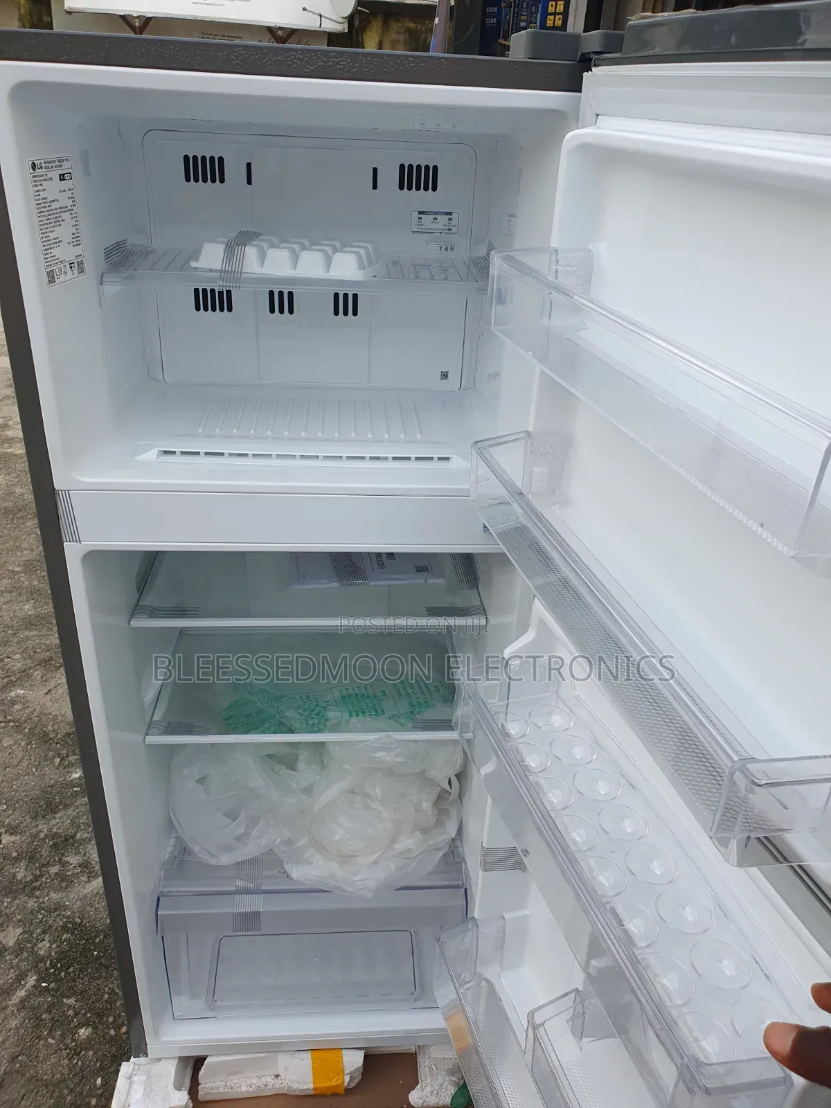 LG Inverter Standing Fridge With 10 Years Company Warranty
