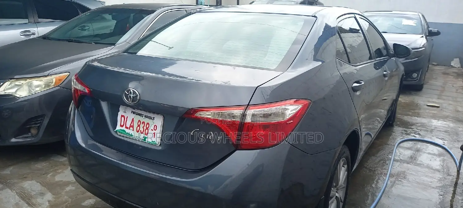 Toyota Corolla 2014 Blue
