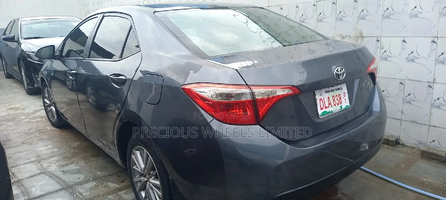 Toyota Corolla 2014 Blue
