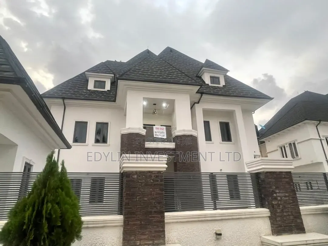 Exquisite 5Bedroom Fully Detached Duplex With BQ at Gwarimpa FCT Abuja