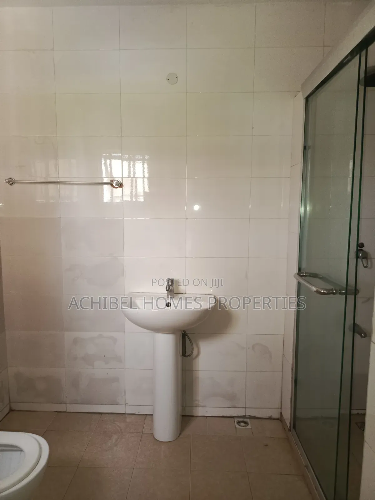 Furnished 2bdrm Apartment in Freedom Way, Lekki Phase 1 for rent
