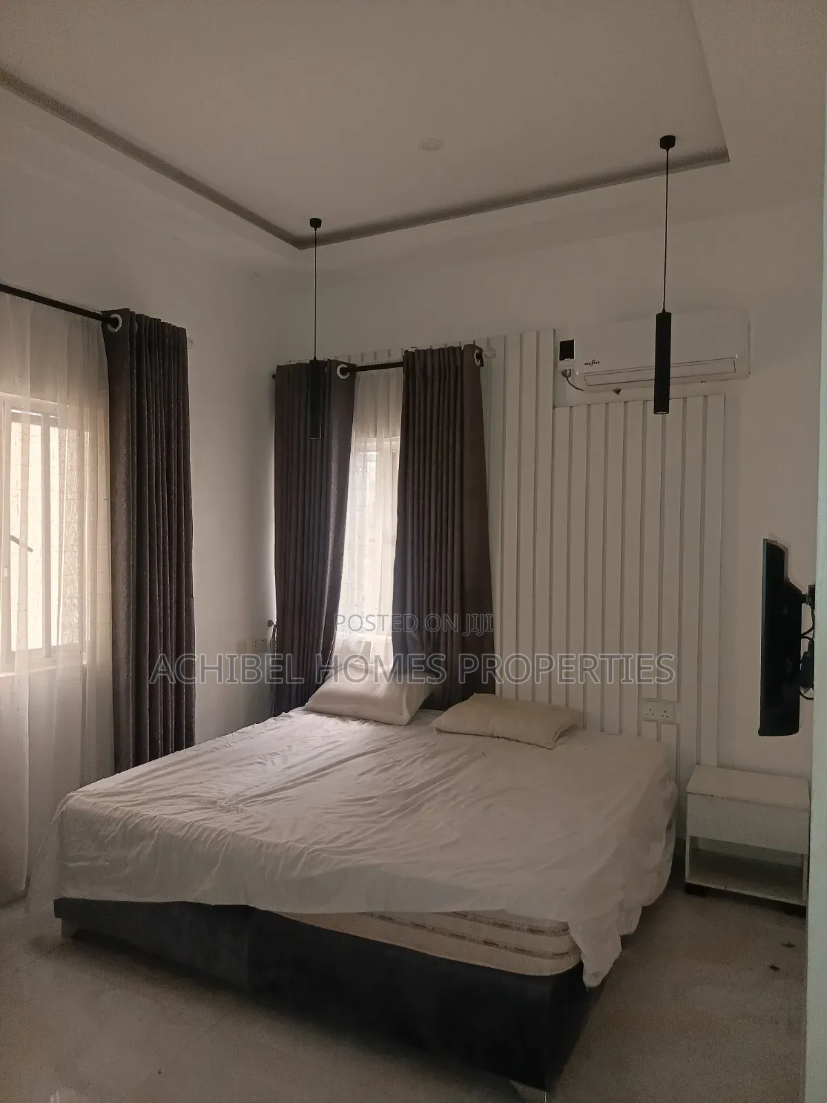 Furnished 1bdrm Block of Flats in Freedom Way, Lekki Phase 1 for rent