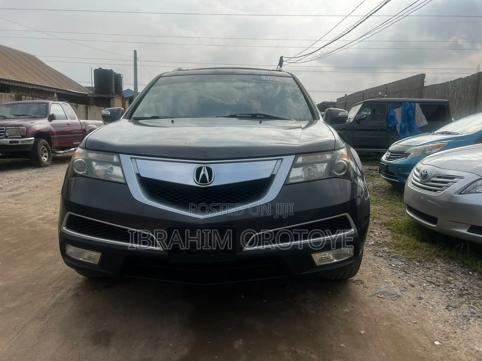 Acura MDX Technology Package SUV AWD (3.7L 6cyl 6A) 2011 Gray