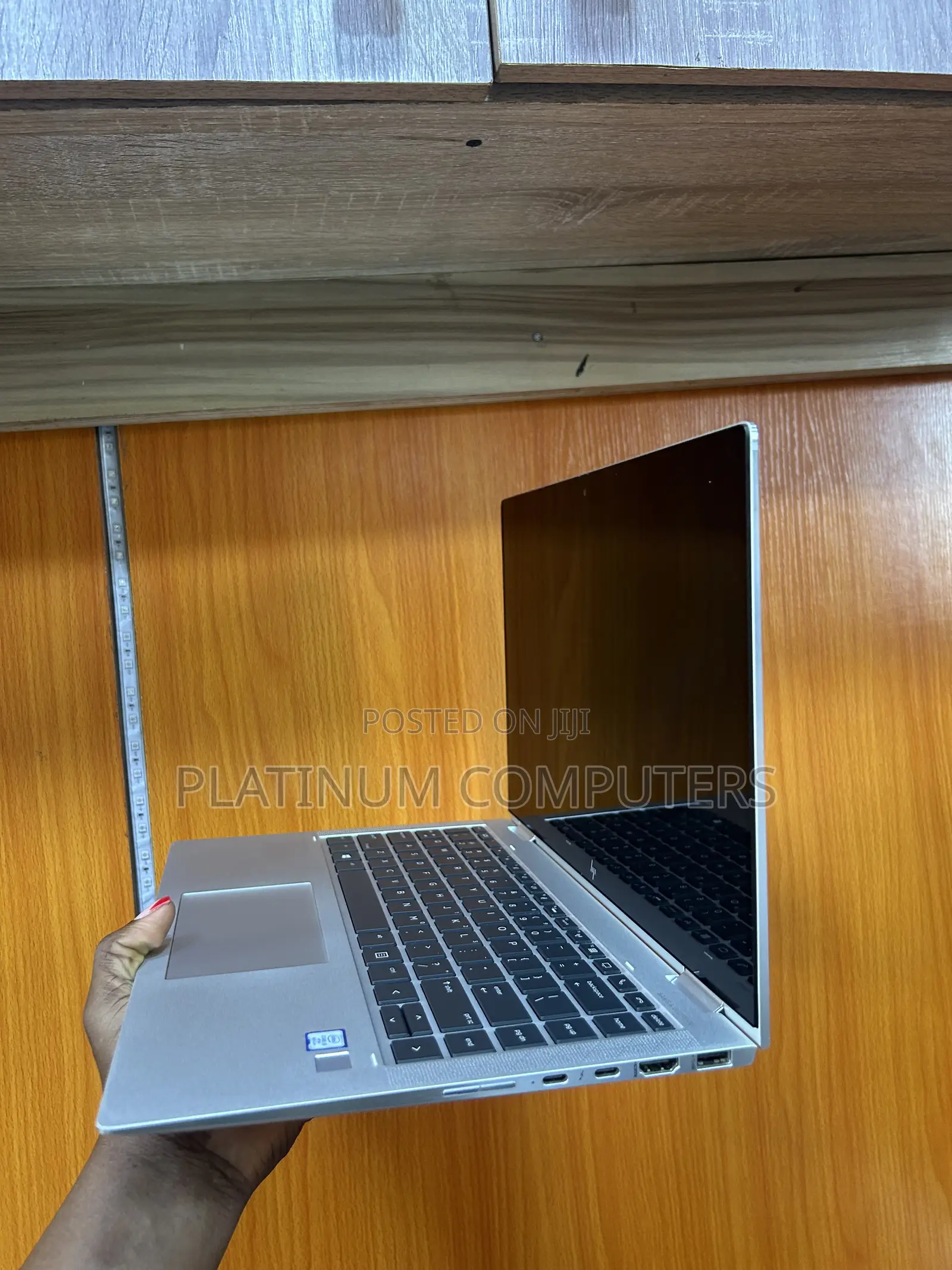 Laptop HP EliteBook 1040 G6 8GB Intel Core i5 SSD 256GB