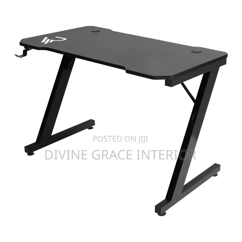 Z- Leg Gaming Desk