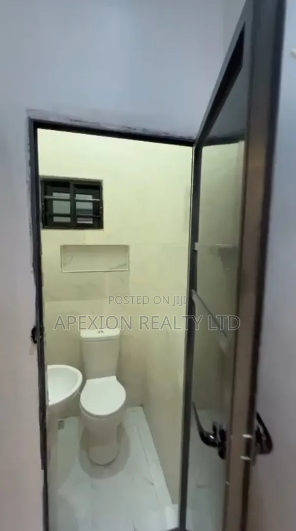 1bdrm Apartment in Woji Estate for rent