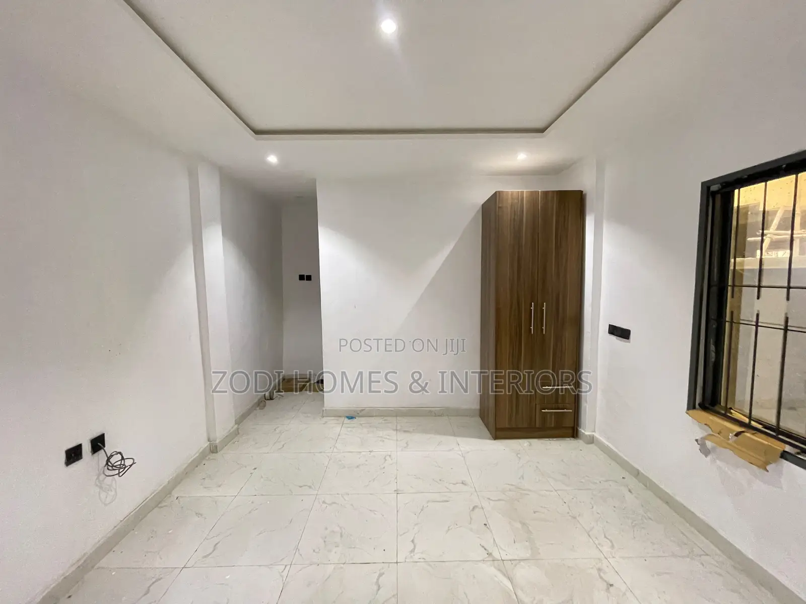 2bdrm Apartment in Lekki Phase 1 for rent