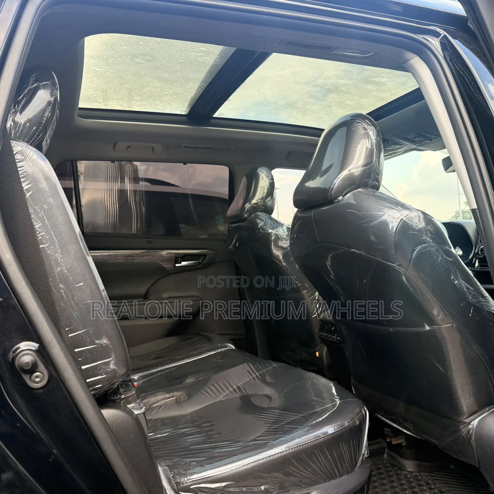Toyota Highlander Limited 2021 Black