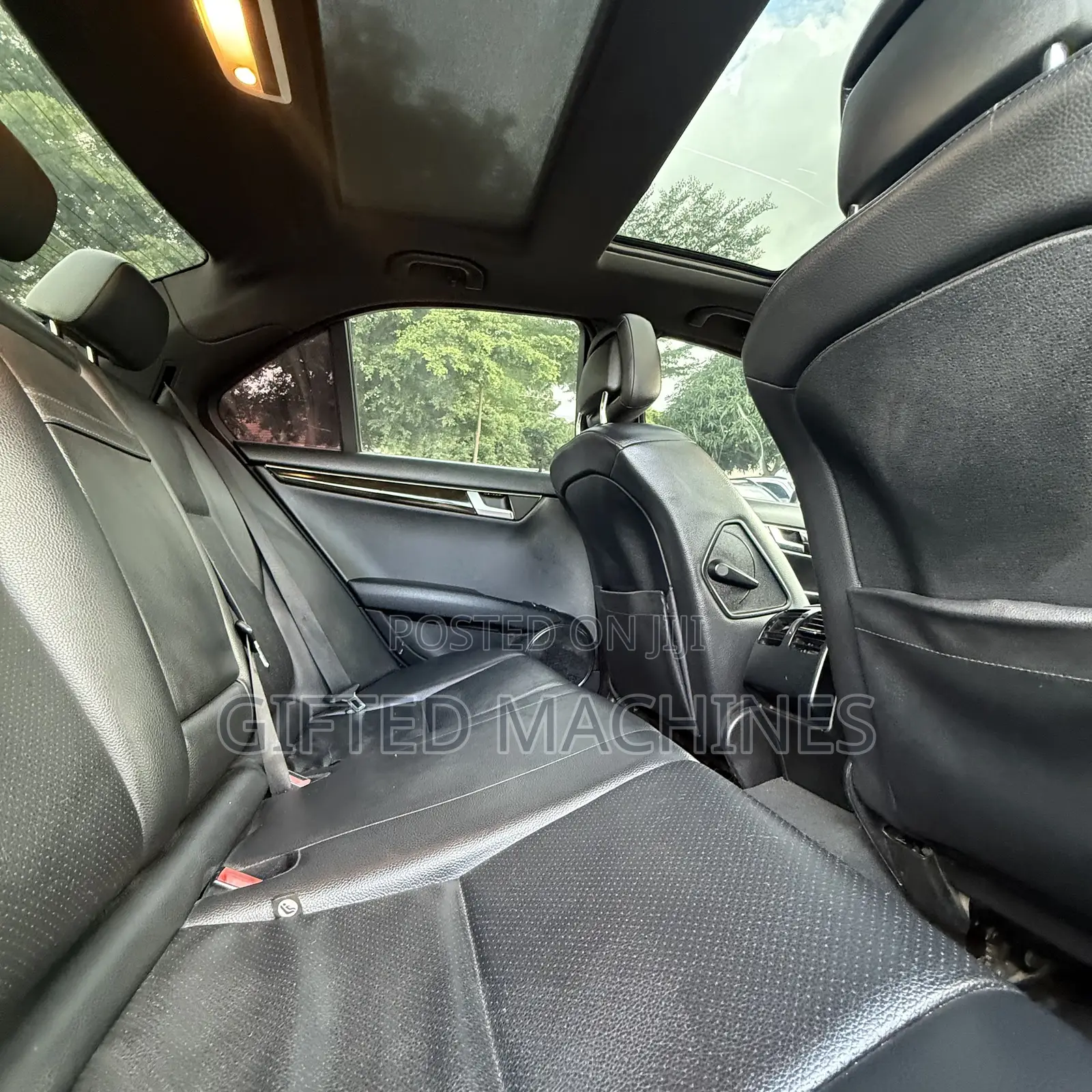 Mercedes-Benz C350 2012 Gray